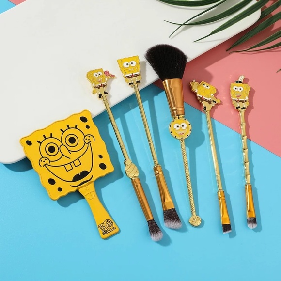 Spongebob makeup brush set - Picture 1 of 2